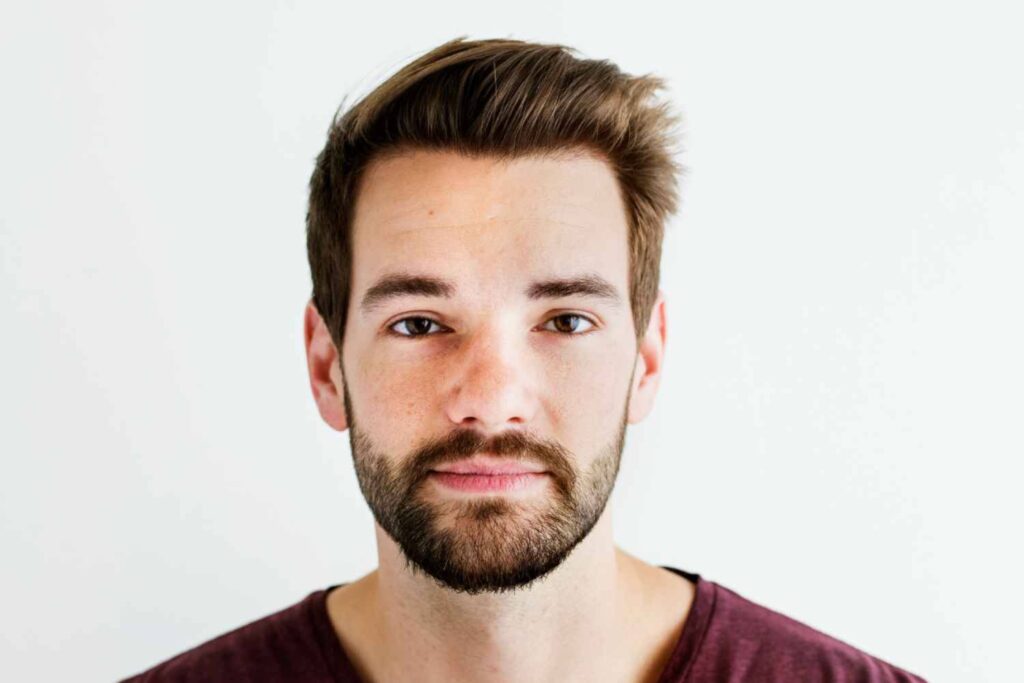 portrait-white-man-isolated_11zon